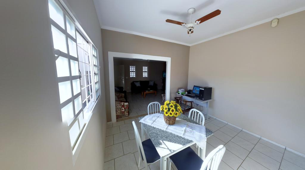 Villa Casa Bela Em Olímpia Zimmer foto